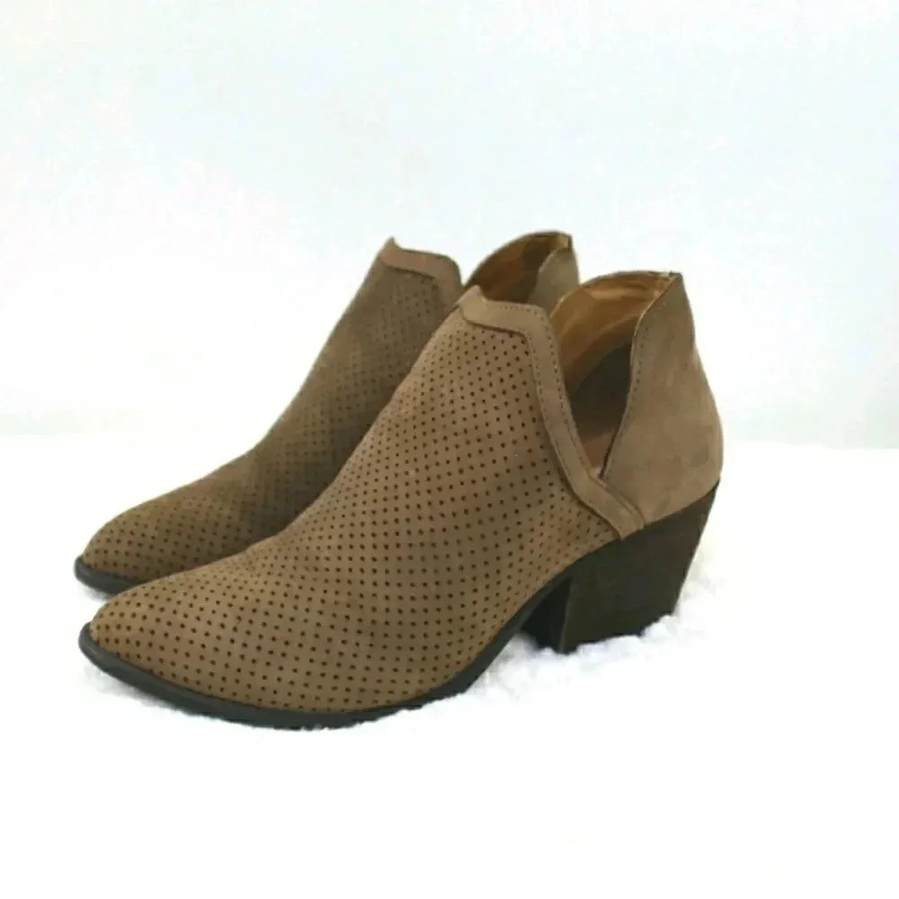 Steve Madden pin dot leather amerisa booties